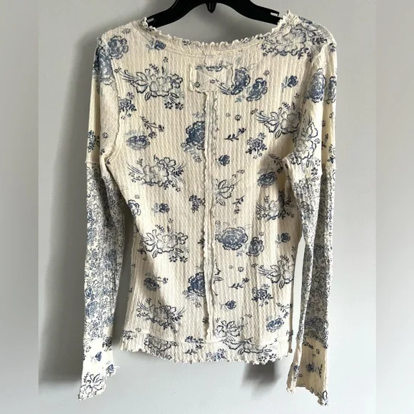 🌻🆕FREE PEOPLE We The Free Clover Printed Thermal-Ivory Combo-Size Medium - Picture 15 of 16